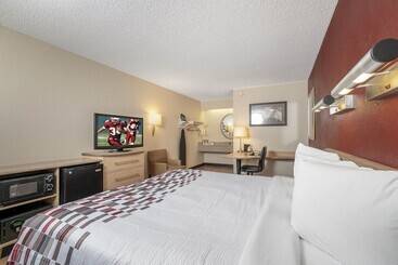 هتل Red Roof Inn Detroit Metro Airport  Taylor
