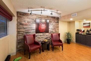 هتل Red Roof Inn Detroit Metro Airport  Taylor