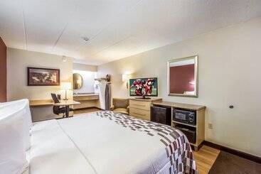 فندق Red Roof Inn Detroit Plymouth/ Canton