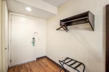 酒店 Red Roof Inn El Paso West