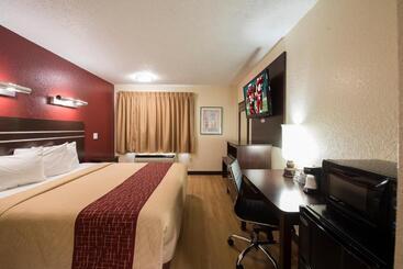 هتل Red Roof Inn Houston  Brookhollow