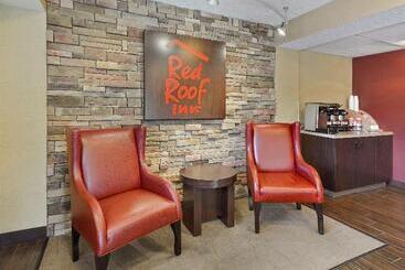 هتل Red Roof Inn Huntington