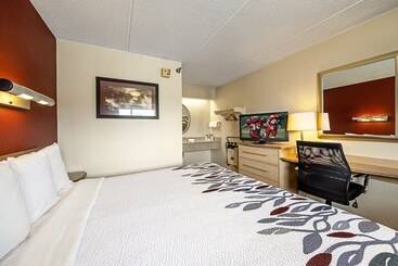 هتل Red Roof Inn Jacksonville Airport