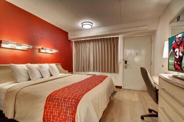 هتل Red Roof Inn St Louis  Westport