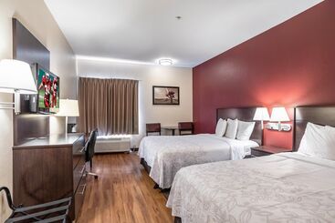 هتل Red Roof Inn Plus+ Austin South