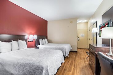 هتل Red Roof Inn Plus+ Austin South