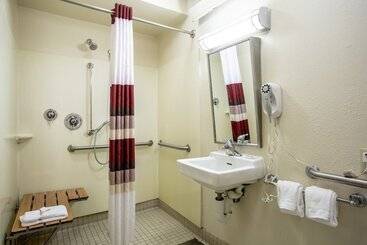 هتل Red Roof Inn Plus+ Baltimore Washington Dc/bwi Airport