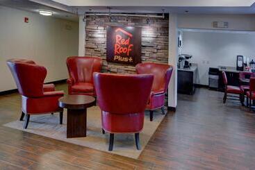 هتل Red Roof Inn Plus Raleigh Downtown Ncsu Conv Center
