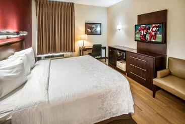 هتل Red Roof Inn Plus Raleigh Downtown Ncsu Conv Center