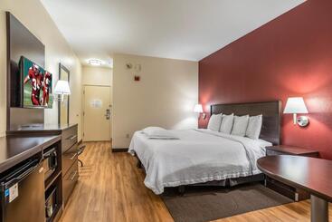 هتل Red Roof Inn Plus Raleigh Downtown Ncsu Conv Center