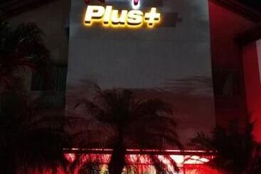 هتل Red Roof Inn Plus+ West Palm Beach