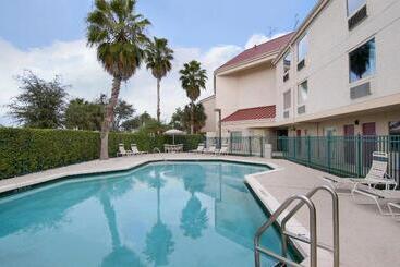 هتل Red Roof Inn Plus+ West Palm Beach