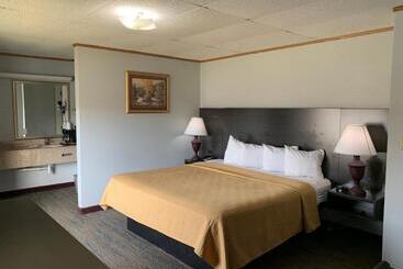 هتل Travelodge By Wyndham Pigeon Forge