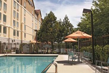 مُتل La Quinta By Wyndham Atlanta Airport North