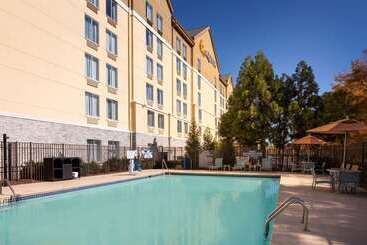 مُتل La Quinta By Wyndham Atlanta Airport North