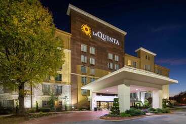 مُتل La Quinta By Wyndham Atlanta Airport North