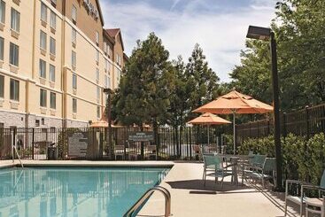 مُتل La Quinta By Wyndham Atlanta Airport North