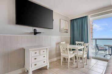 Ramada Plaza By Wyndham Marco Polo Beach Resort