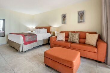 Ramada Plaza By Wyndham Marco Polo Beach Resort