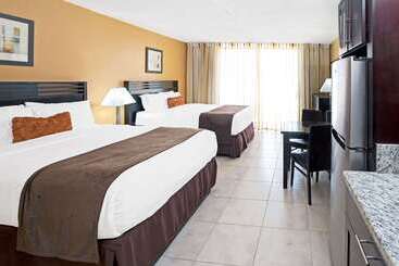 Ramada Plaza By Wyndham Marco Polo Beach Resort
