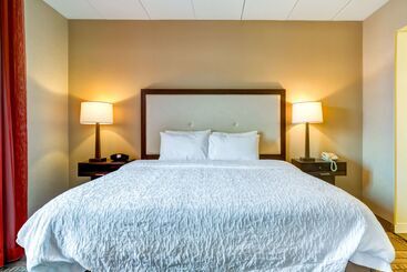 استراحتگاه Hampton Inn Bostonnorwood