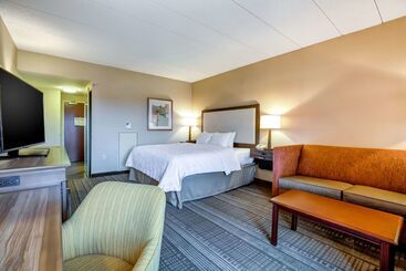 استراحتگاه Hampton Inn Bostonnorwood