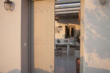 Ferienwohnungen Art Villa Exogonia Santorini