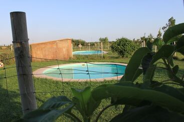 Granja Escola La Perdiu   Hostel