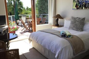 Oceangolf Guest House - Noordhoek