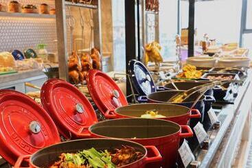 هتل Holiday Inn Guiyang City Center, An Ihg