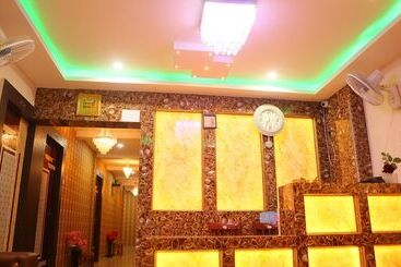 هتل Mahira Residency