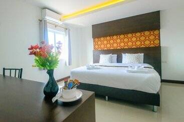 O2 Hotel Sakonnakhon