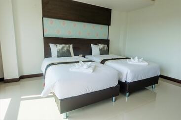 O2 Hotel Sakonnakhon