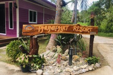 هتل Phumiphat Resort Koh Mook