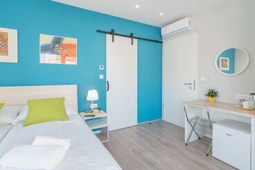 پانسیون 4 Elements Old Town Views Rooms