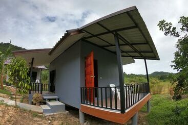 پانسیون Green Mountain Resort Koh Yao