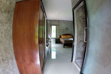 پانسیون Green Mountain Resort Koh Yao