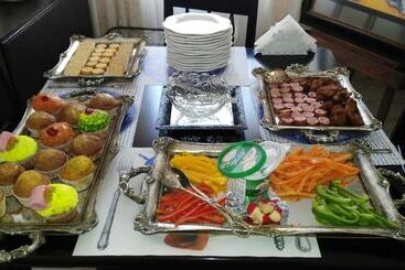 پانسیون Lapeng Home Away From Home
