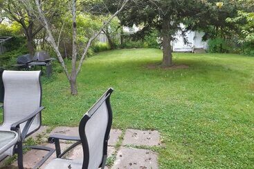 پانسیون Mcmaster Accommodations
