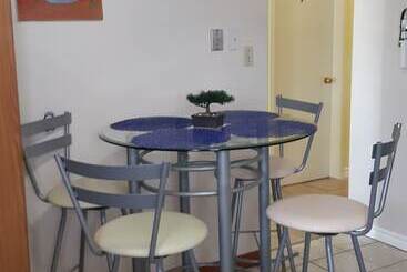 پانسیون Mcmaster Accommodations