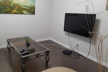 پانسیون Mcmaster Accommodations