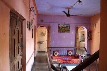 پانسیون Shubhankaroti Bungalow