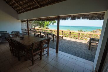 Vila La Mar