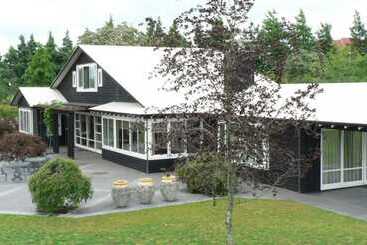 تختخواب و صبحانه Blackwood House
