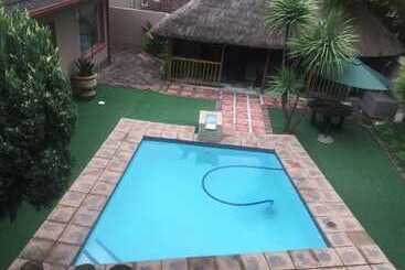 تختخواب و صبحانه Lauren Palace Guest House