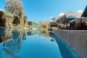 هتل Villas Cabuya Beach & Forest