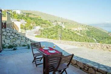 آپارتمانهای توریستها Olive Lemon Morfi Village