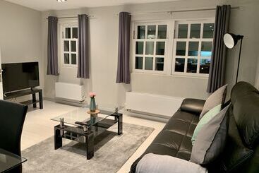 Richmond House By Staytor Accommodation
