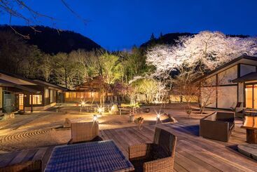 日式旅馆 Natsuse Onsen Miyakowasure