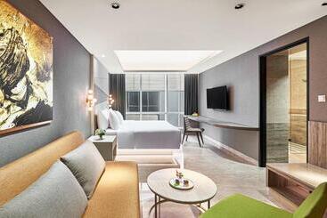 Nuanza Hotel & Convention Cikarang
